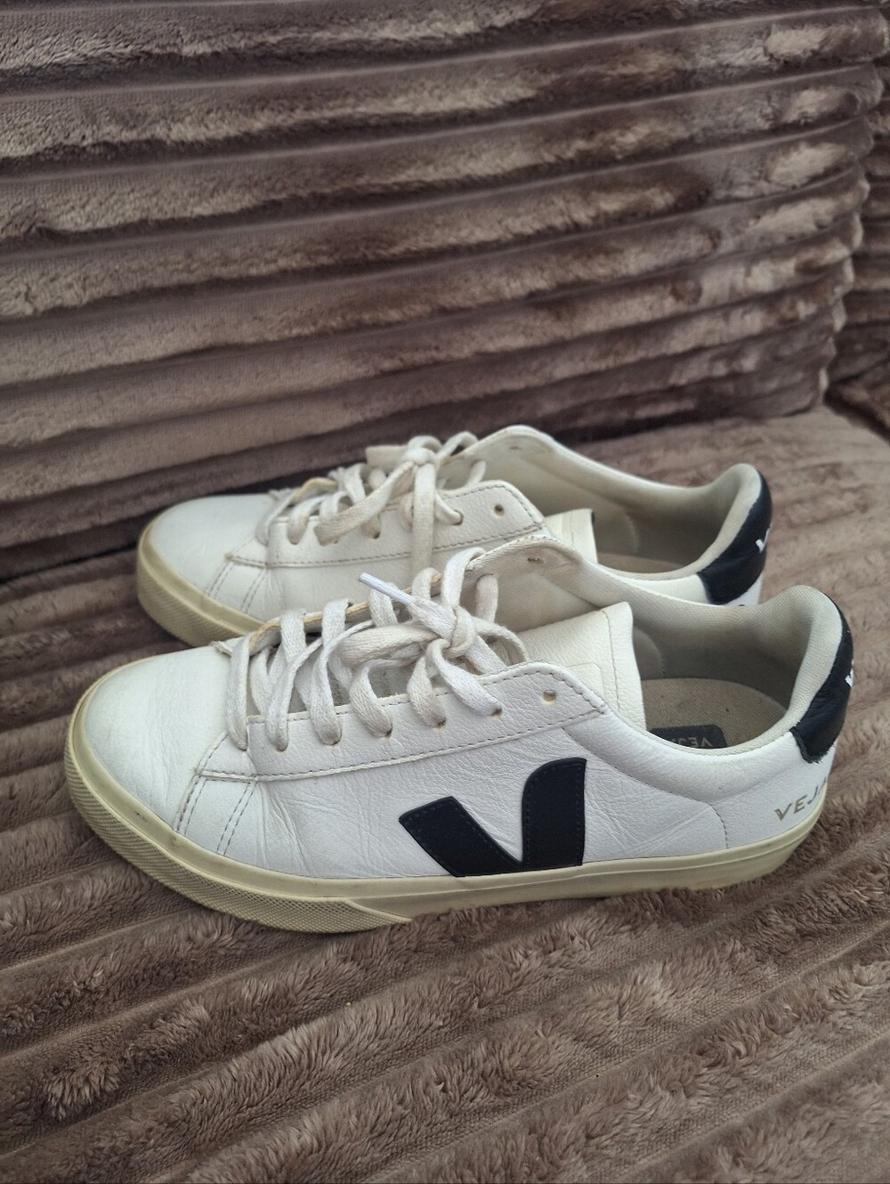 Veja Campo Leather Low-Top Sneakers in White with Black V Logo
